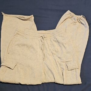 Hollister Cream Ultra High-Rise Sweatpants